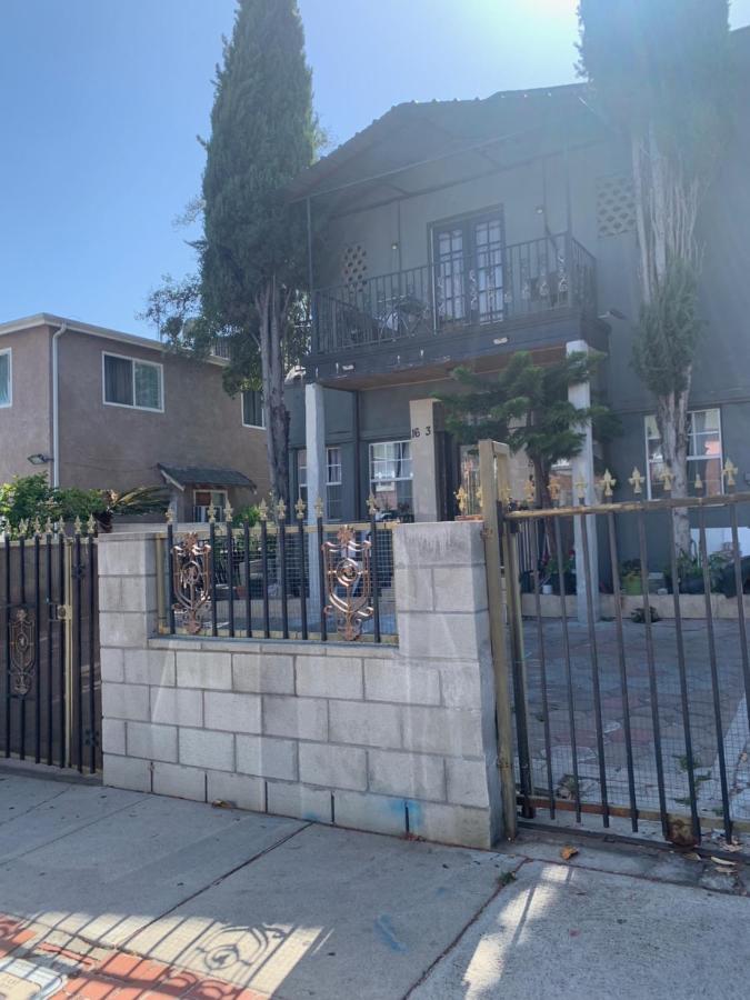 Spacious 2-Bedroom Unit In Hollywood Лос-Анджелес Екстер'єр фото